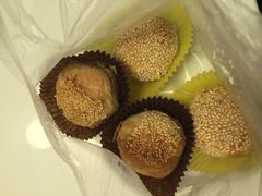 蟹壳黄-吴苑饼家(延平路店)