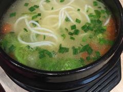 -苗乡米线(建军路店)