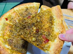 隔壁店的蒜蓉烤馕-清真·马峰烤肉(小学习北巷店)