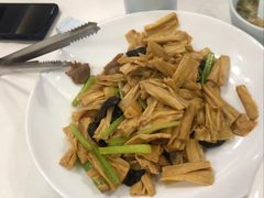 -青岛蓝海大饭店·渔歌舫(李沧店)
