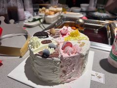 -海底捞火锅(新松江路生日主题店)