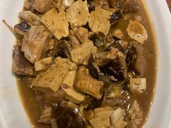 野生老板鱼炖豆腐-盈春大饭店(千山路店)