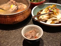 宁夏盐池滩羊手抓肉-丝路金桃·新疆菜(徐汇店)