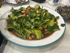-朴小妹人参鸡汤火锅(长白山万达店)