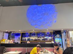 大堂-探秘12时海鲜生蚝排档