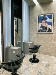 -AKOZO Beauty Salon
