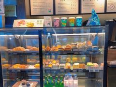 -星巴克(西安机场1店T3到达店)