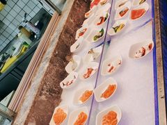 -曼格活海鲜·牛排自助(光明蓝鲸店)