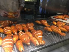 麻辣小龙虾热狗包-LELECHA乐乐茶(美罗城店)