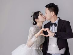-经典婚纱摄影美学馆·私人定制