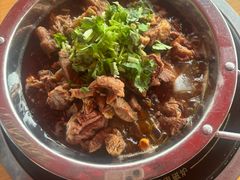 -大众跷脚牛肉馆·非遗传承单位(峨眉山店)