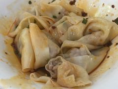 豆瓣抄手-新繁牛肉豆花(都江堰店)