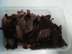 -狗撵鸭(泰山公寓店)