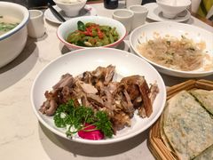 -丁里羊肉小镇(天鹅湖总店)