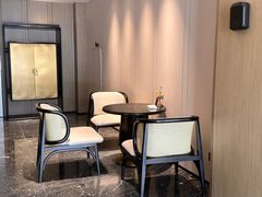 -雲宜贵宾舍酒店(深圳龙东地铁站店)