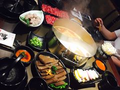 自制冻豆腐-左庭右院鲜牛肉火锅(新梅广场店)