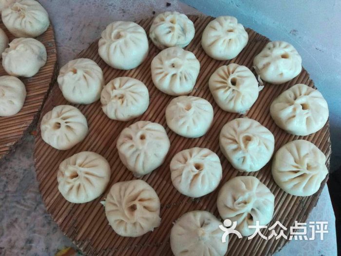 望江楼农家院农家肉包子图片 - 第1张