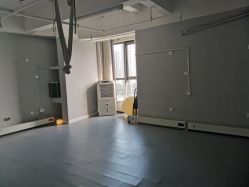 -OM瑜伽教练培训学院