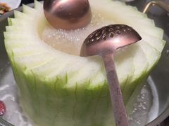 -得意咚瓜·顺德鱼生·冬瓜火锅(深圳首店)