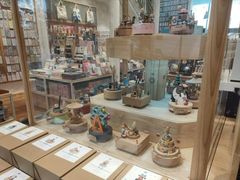 -猫的天空之城概念书店(杭州南宋御街店)