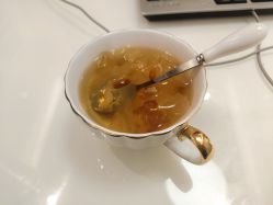 -LESSMORE科技头皮理容中心