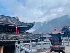 -冕宁灵山寺