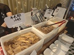 -天成·潮州牛肉脆肉鱼生蚝自助火锅