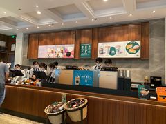 大堂-星巴克臻选(广州沙面店)