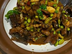 -黄泥岗·地道湖北菜(奥特莱斯店)