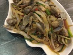 -覃记海鲜美食餐厅