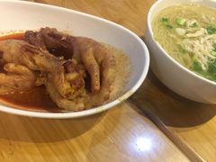 -二孃鸡爪爪(东郊记忆店)