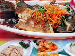 -范饭椰林川湘味海鲜·椰子鸡(三亚湾椰梦长廊店)