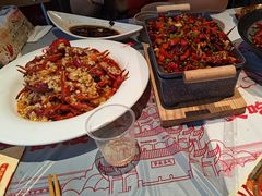 -肥肥虾庄·金牌油焖大虾(杨园滨江时代walk店)