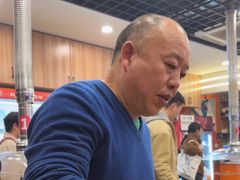 -哈尔滨小酒馆·鲜肉现穿自助烧烤(康新花园店)