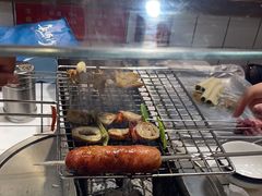 -喜悦小串丹东小黄牛海鲜烧烤大排档(民主广场店)