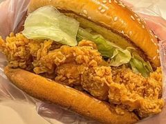 -麦当劳(展览路店)