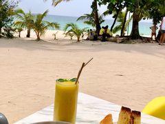 -The Sunny Side Cafe Station 1