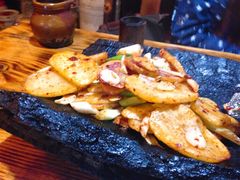 -小锅巴纳西餐厅