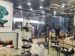 -豪逸健体(中骏广场店)