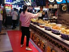 自助取餐区-八一好吃街·高品美食广场