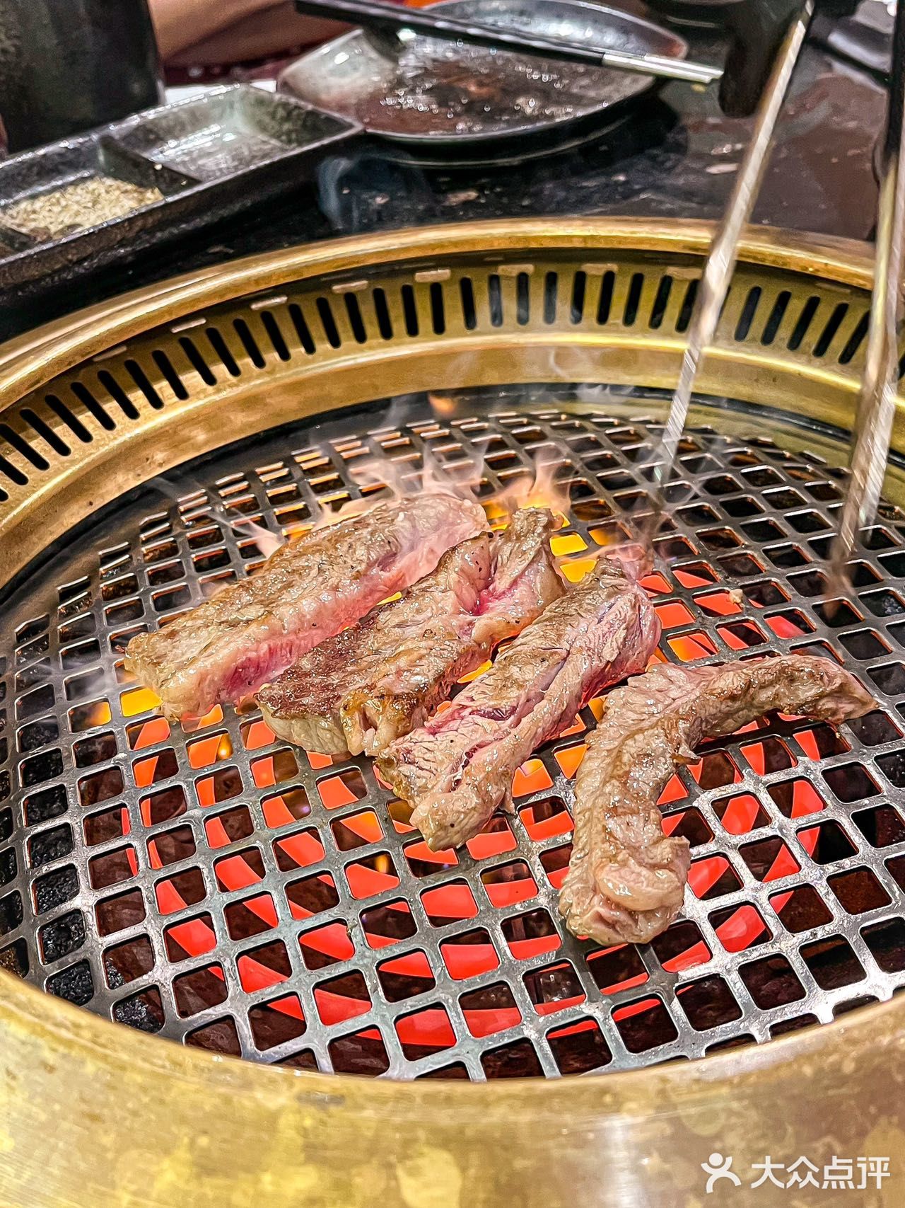 适合约会的“烤纯血和牛”天花板值得一试