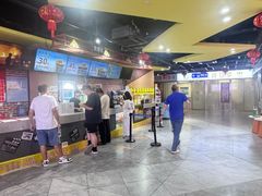-中影荟星激光影城(西丽店)