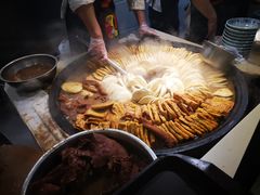 -门框胡同百年卤煮(鸟巢店)