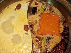 -小天鹅火锅·一线江景洪鼎旗舰店(洪崖洞店)