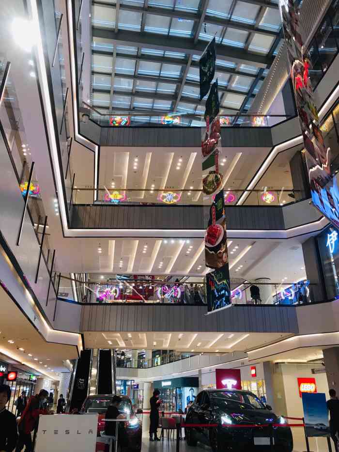 弘阳广场-"弘阳广场差不多是桥北浦口区商场老大了哈哈.