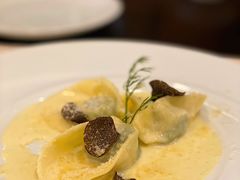 -卡佩罗意大利餐厅及酒吧Al Cappello Trattoria