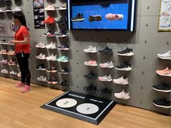 -adidas(滔搏朝阳大悦城店)