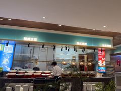 -金马门国际美食百汇(珞喻路店)