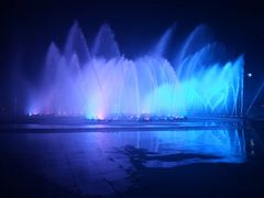 -东港音乐喷泉广场