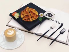 -chenity  cafe
